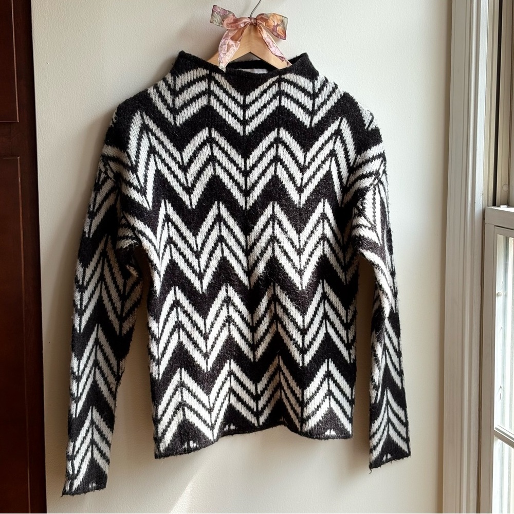 Grey and White Chevron Wool Blend Sweater